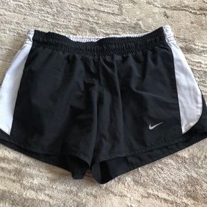 Women’s Small Nike Short